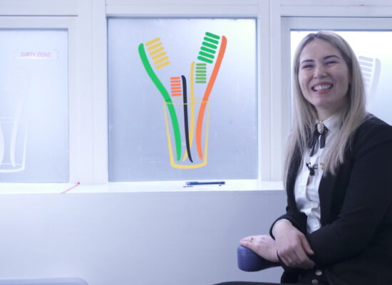 TOOTHBRUSH DENTAL AD